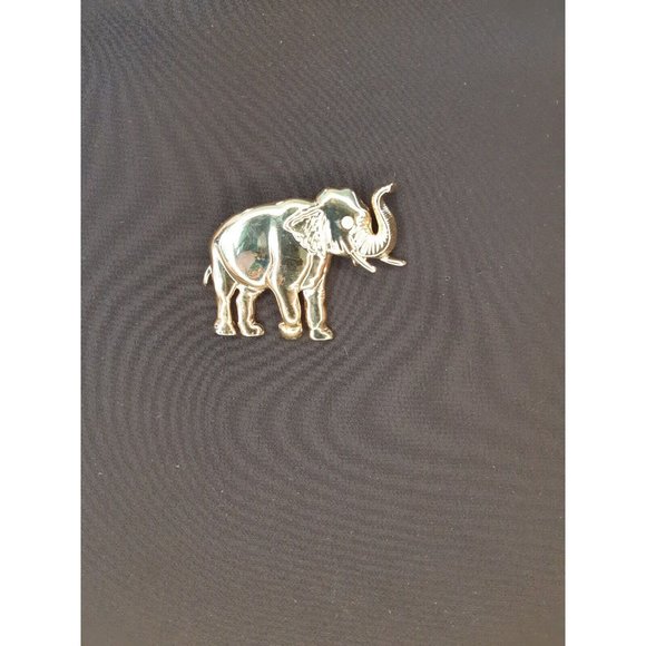 Vintage Gold Toned Elephant Brooch From Park Lane Jewellery - Picture 6 of 13